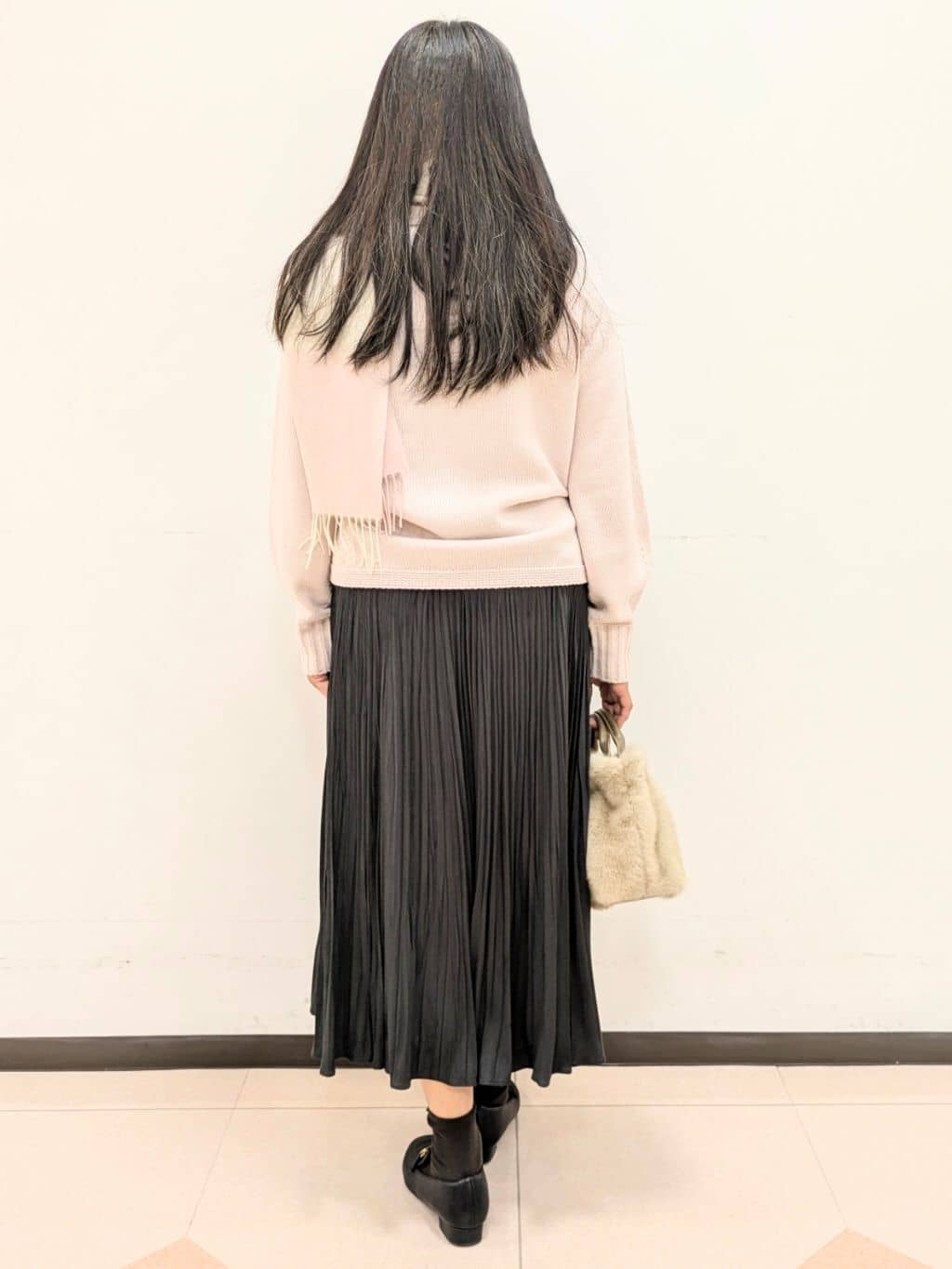 ともさんの「UNTITLED｜【名品／定番人気】ウールチェックマフラー」を使ったコーディネート