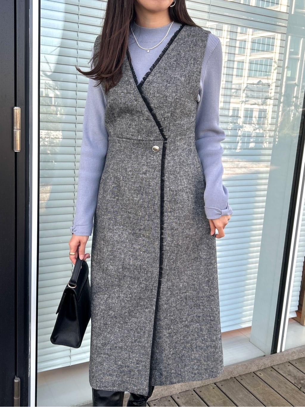 teiさんの「Couture brooch｜【ハレの日・通勤】フリンジツイードジャンスカ」を使ったコーディネート
