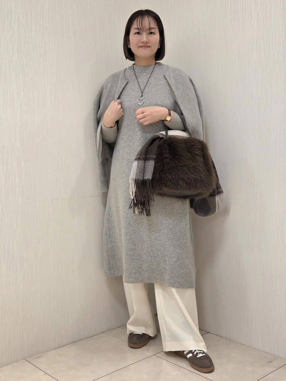 naokoさんの「UNTITLED｜【はっ水機能/フード取り外し可/防寒】ロングダウンコート」を使ったコーディネート