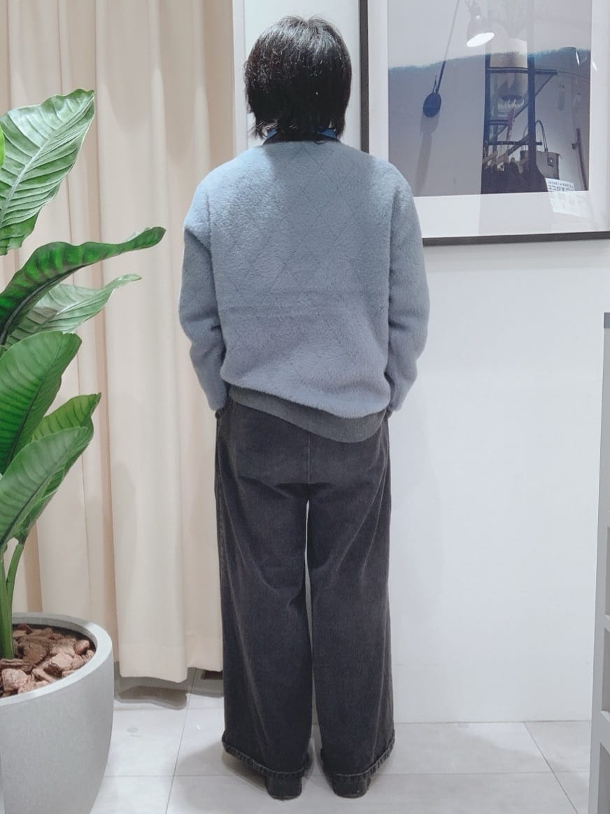 坂。さんの「THE SHOP TK｜【ふんわり心地いい肌触り】　ダイヤ柄シャギーニット」を使ったコーディネート