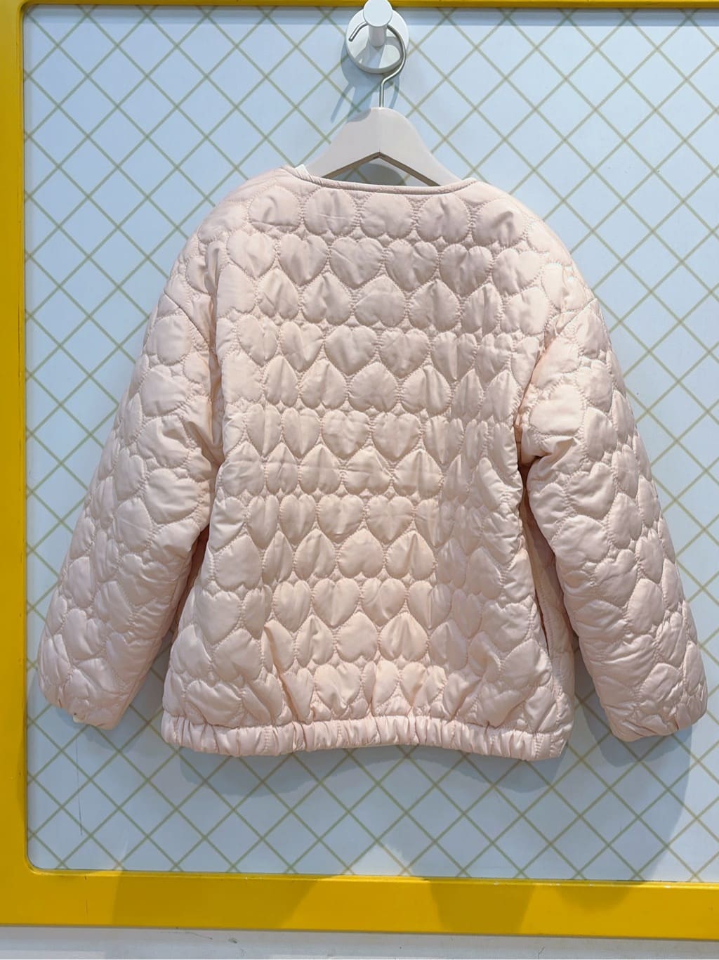 蒼さんの「SHOO･LA･RUE｜【100-150cm/裏起毛】Aライン アソートスウェット」を使ったコーディネート