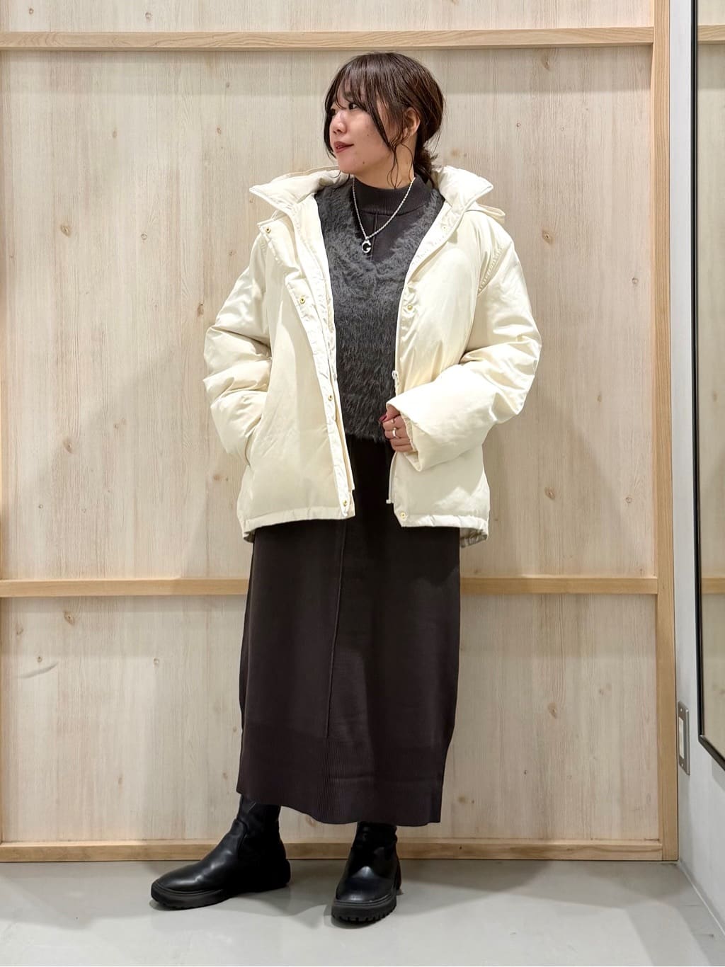 nanaさんの「THE SHOP TK｜【ぎゅっとされているような暖かさ】撥水中綿ブルゾン」を使ったコーディネート