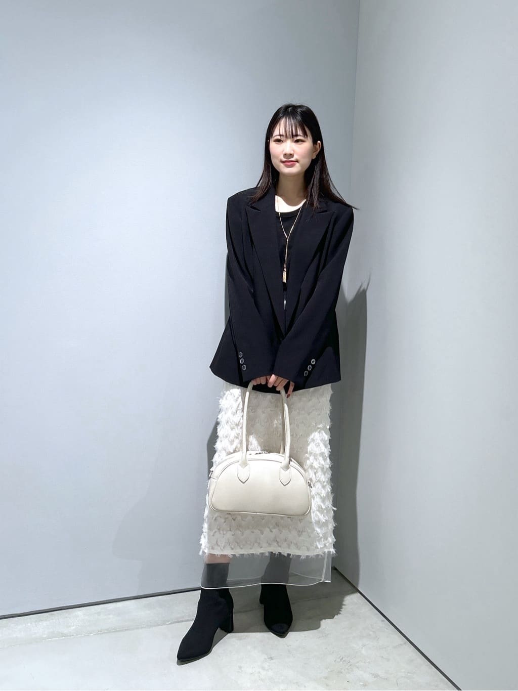 Renoさんの「INDIVI｜【オケージョン／セレモニー】フリンジタイトスカート」を使ったコーディネート