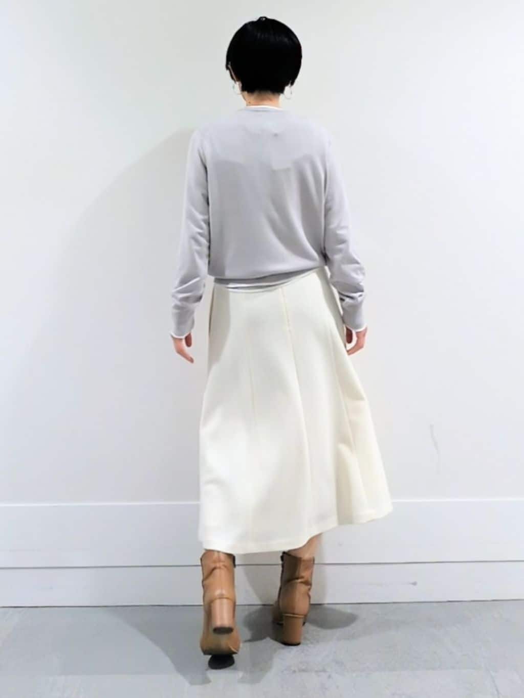 ミズタさんの「UNTITLED｜【アンサンブル可/洗える】ウォームスパン カーディガン」を使ったコーディネート