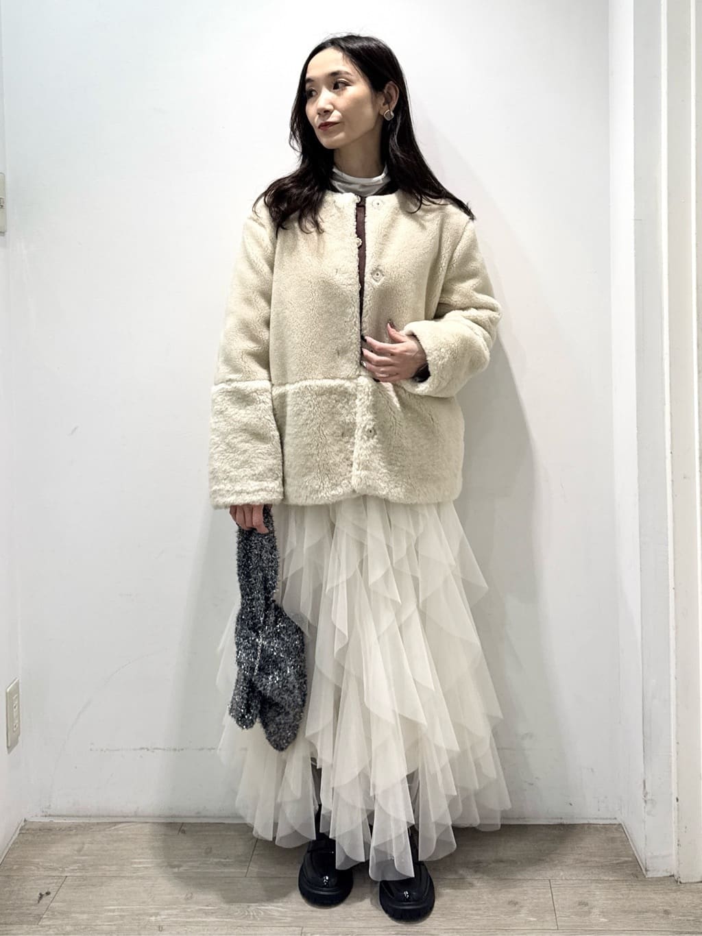 yuicciさんの「OPAQUE.CLIP｜シアーハイネックトップス【洗濯機OK】」を使ったコーディネート