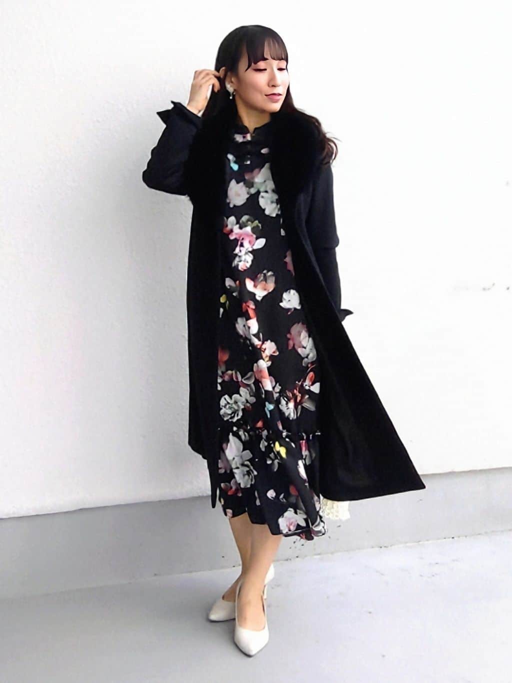 keinaさんの「SunaUna｜【COLLECTION LINE】チャイナ花柄ワンピース」を使ったコーディネート