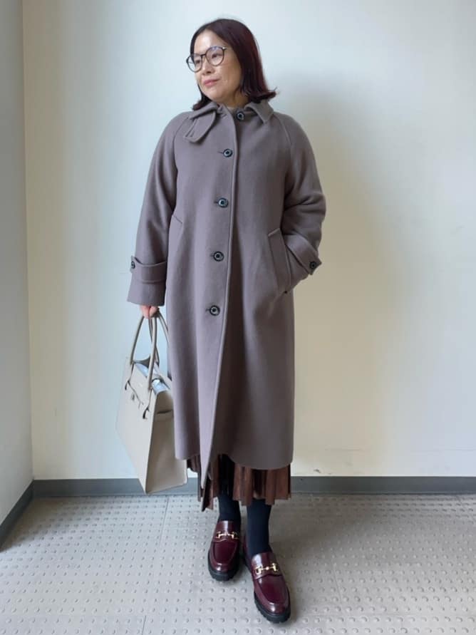 Asamiさんの「DRESSTERIOR｜Super110sウールステンカラーコート」を使ったコーディネート