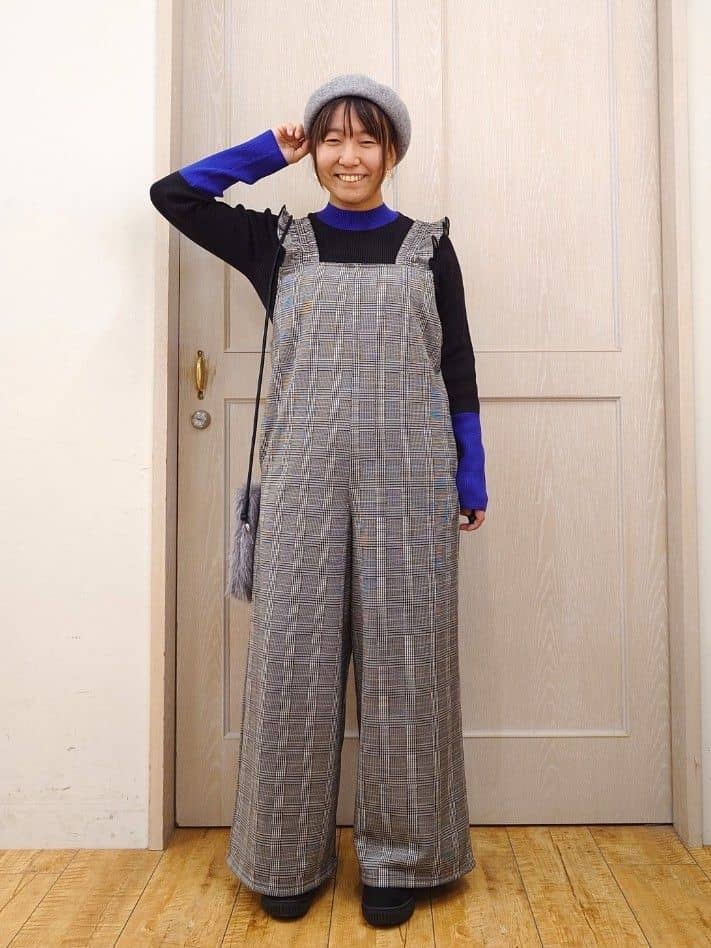 とろろさんの「SHOO･LA･RUE｜【撥水/あったか】たっぷり着られる 中綿モンスターショートコート」を使ったコーディネート
