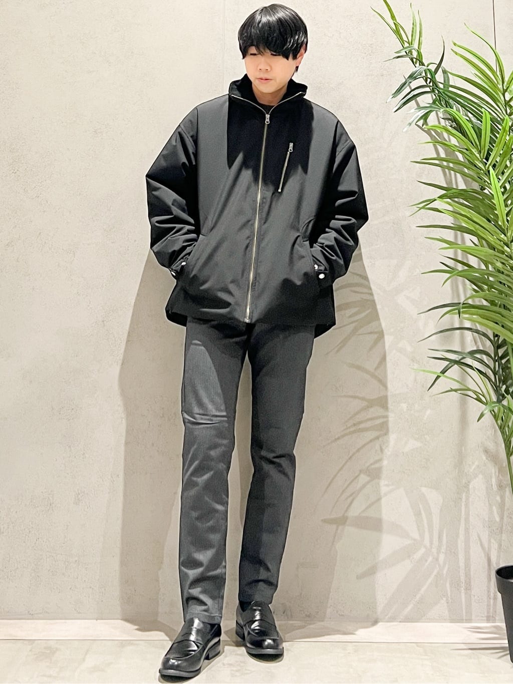 SHI-MAさんの「THE SHOP TK｜【包み込まれるような柔らかさ】配色モールニット 洗濯機OK」を使ったコーディネート