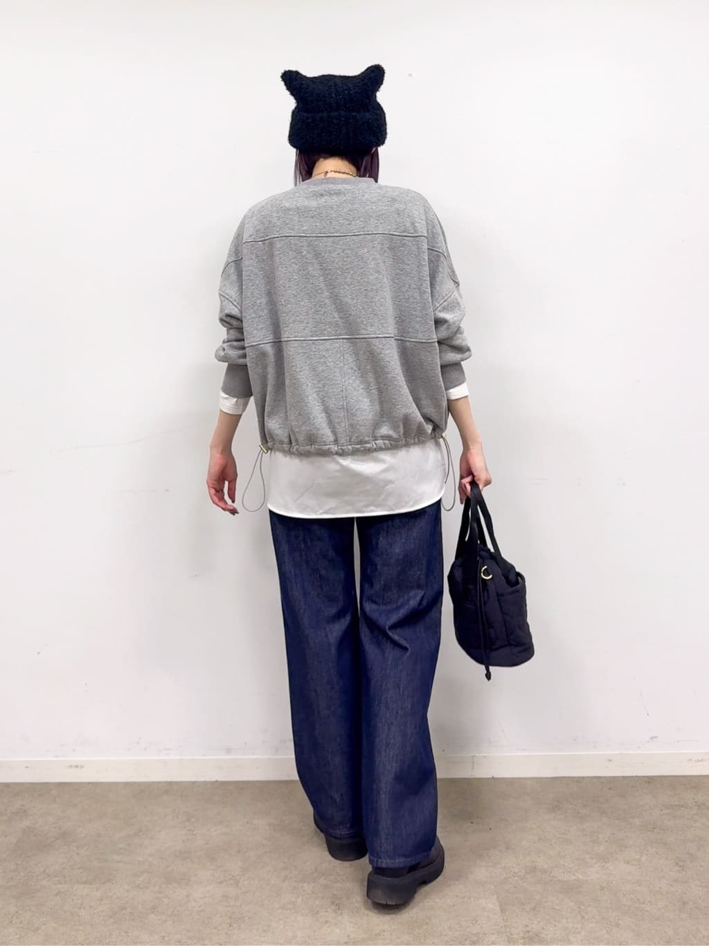 𝐜𝐡𝐢𝐤𝐚さんの「SHOO･LA･RUE｜【撥水/あったか】たっぷり着られる 中綿モンスターショートコート」を使ったコーディネート
