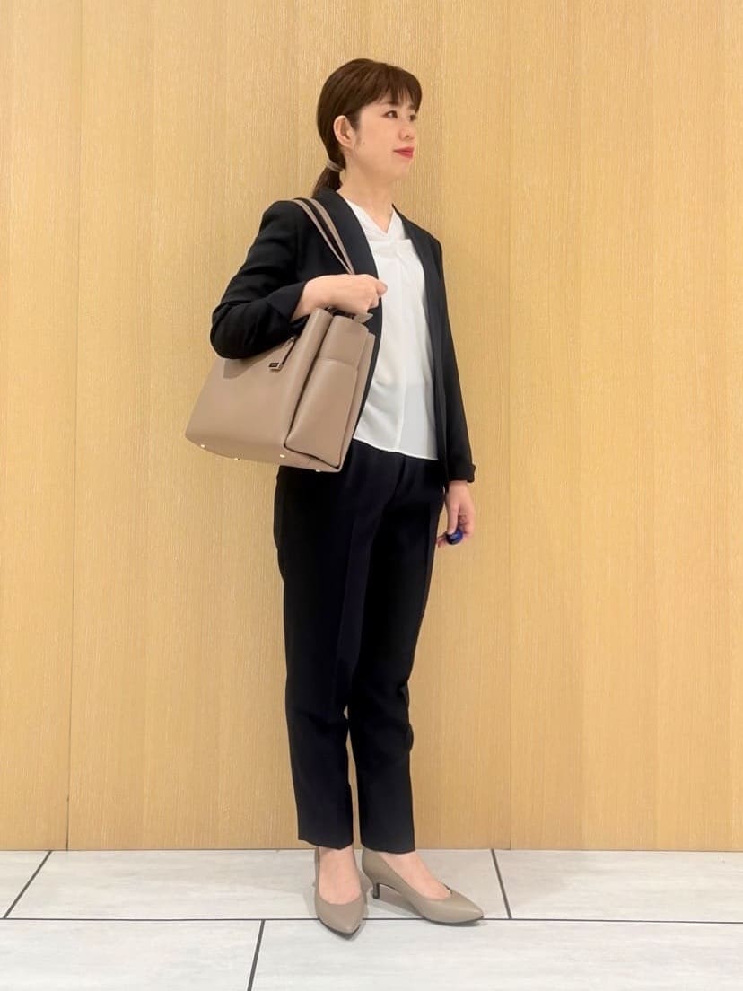 CHISATOさんの「UNTITLED｜【通勤スーツ】ライトウェイト カラーレスジャケット」を使ったコーディネート
