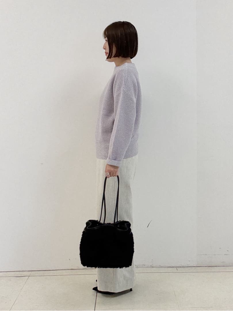 yoshiyaさんの「INDIVI｜ボアミドルバッグ」を使ったコーディネート