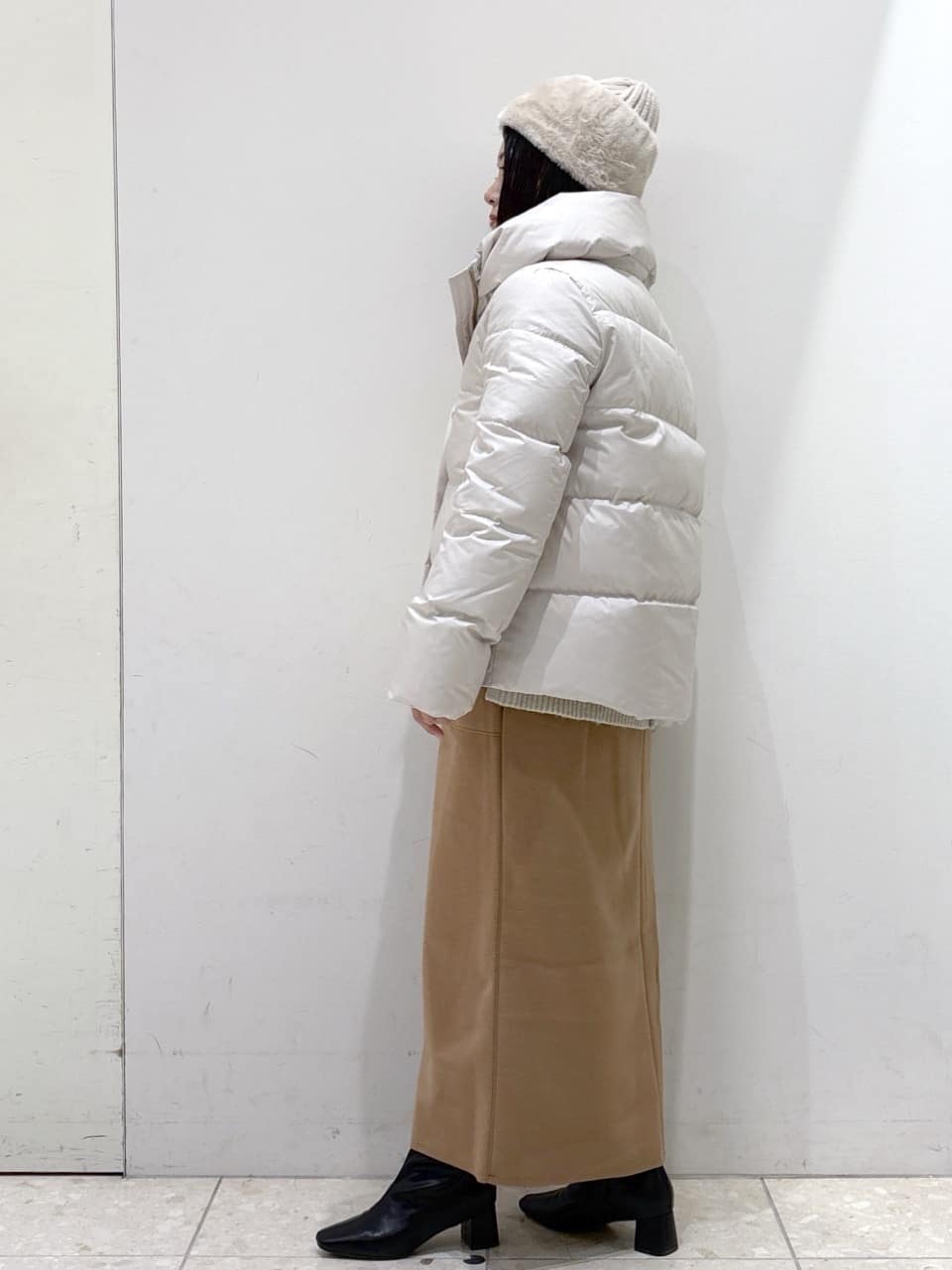 mameさんの「OPAQUE.CLIP｜撥水ショートダウン【防風／抗菌防臭／洗濯機洗い可】《SS～LL》」を使ったコーディネート