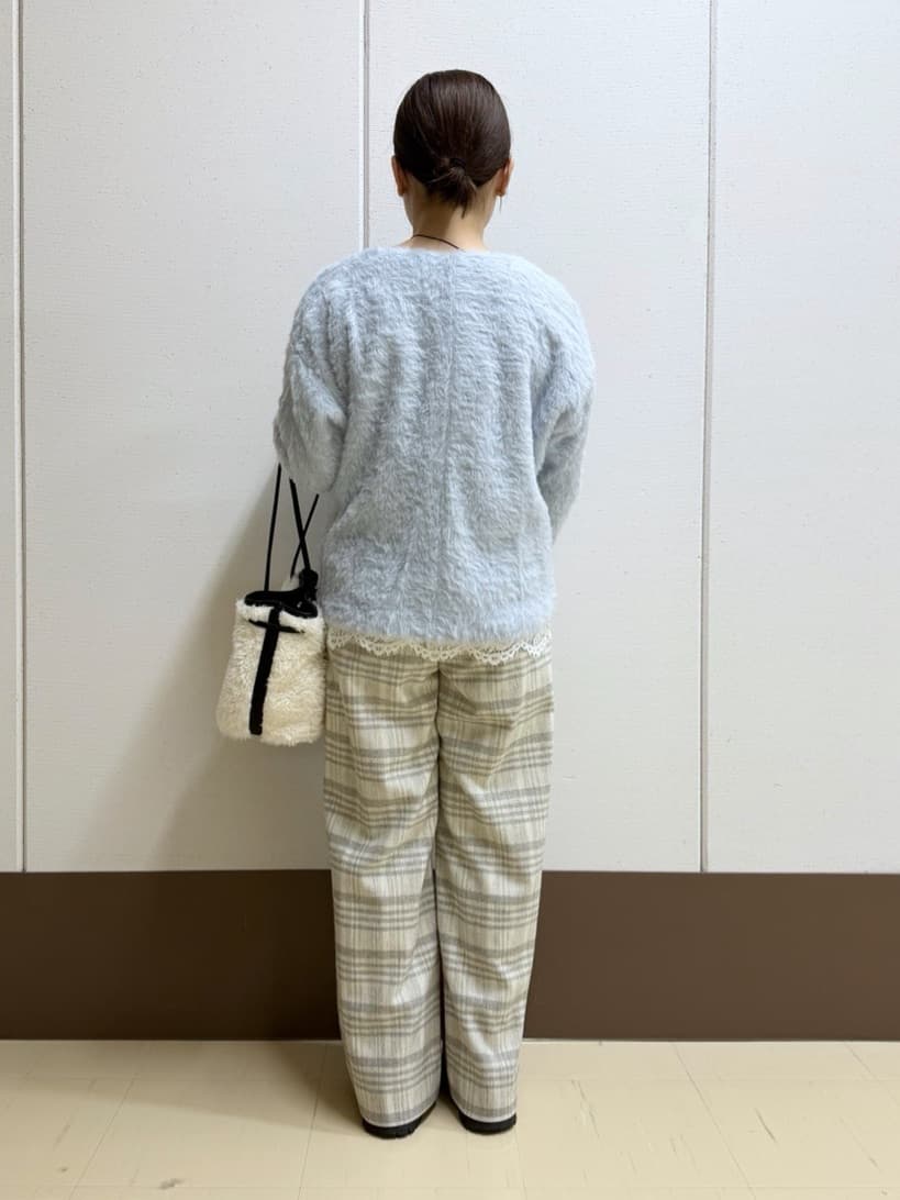 Rikoさんの「INDIVI｜【レイヤードにおすすめ】レース切り替えカットソー」を使ったコーディネート