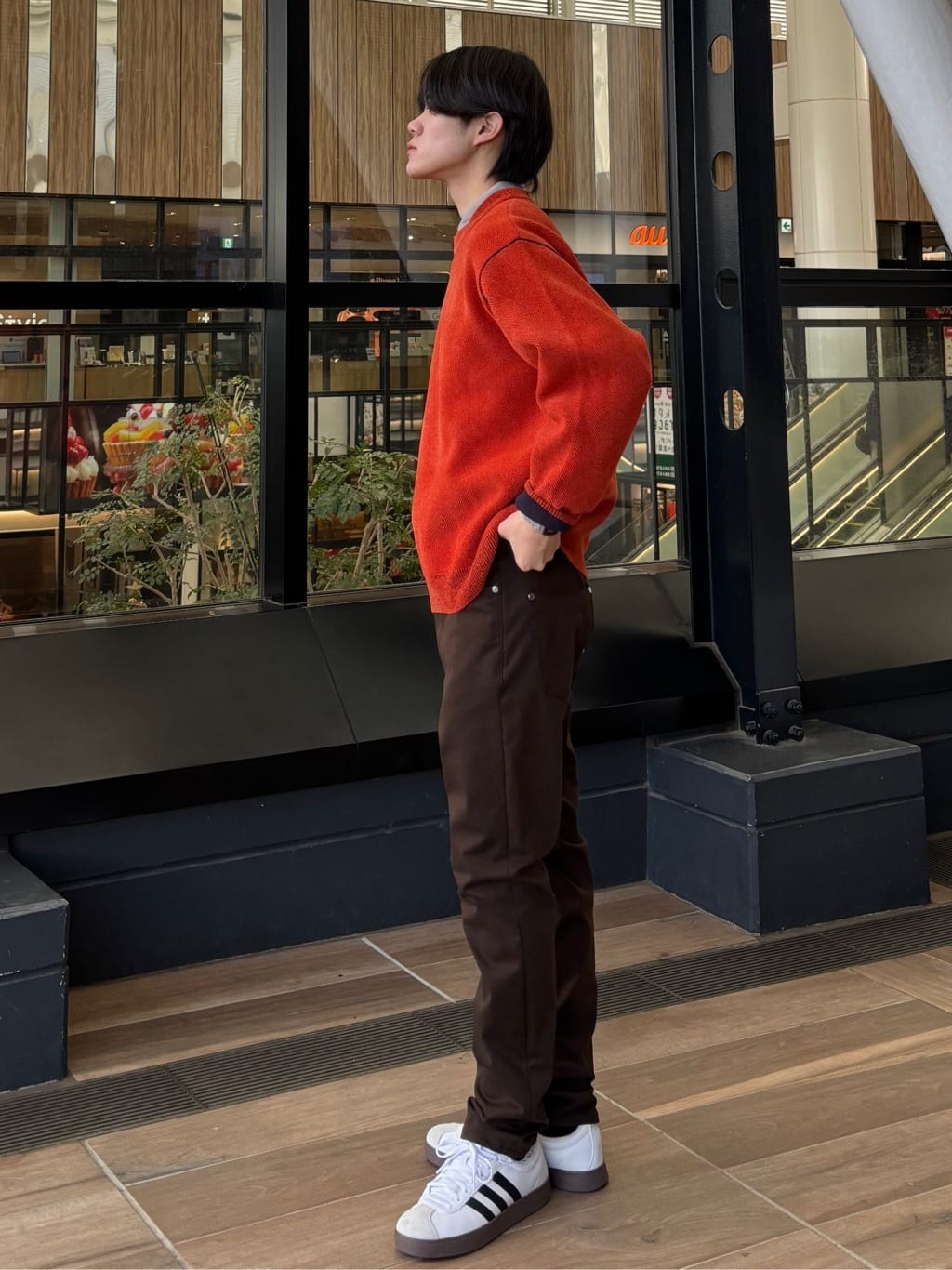 うらしーさんの「THE SHOP TK｜【大人の上品カジュアルを叶える】ハグするニット 洗濯機OK／6色展開」を使ったコーディネート