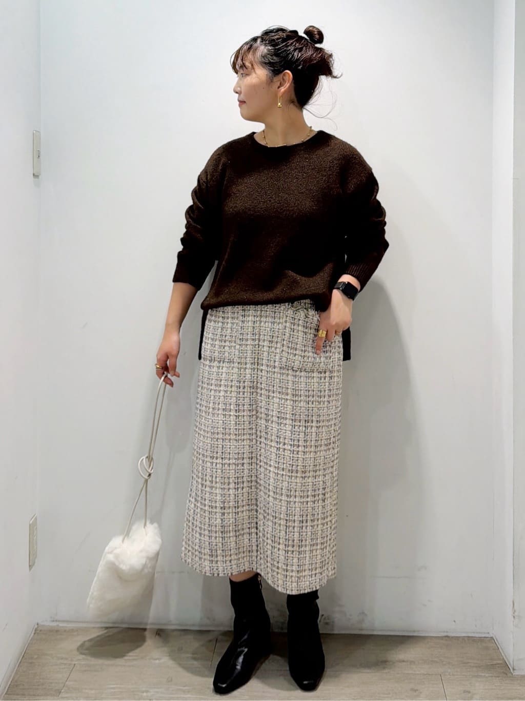 sumicaさんの「OPAQUE.CLIP｜【11色展開】フェイクファースクエアミニポシェット」を使ったコーディネート