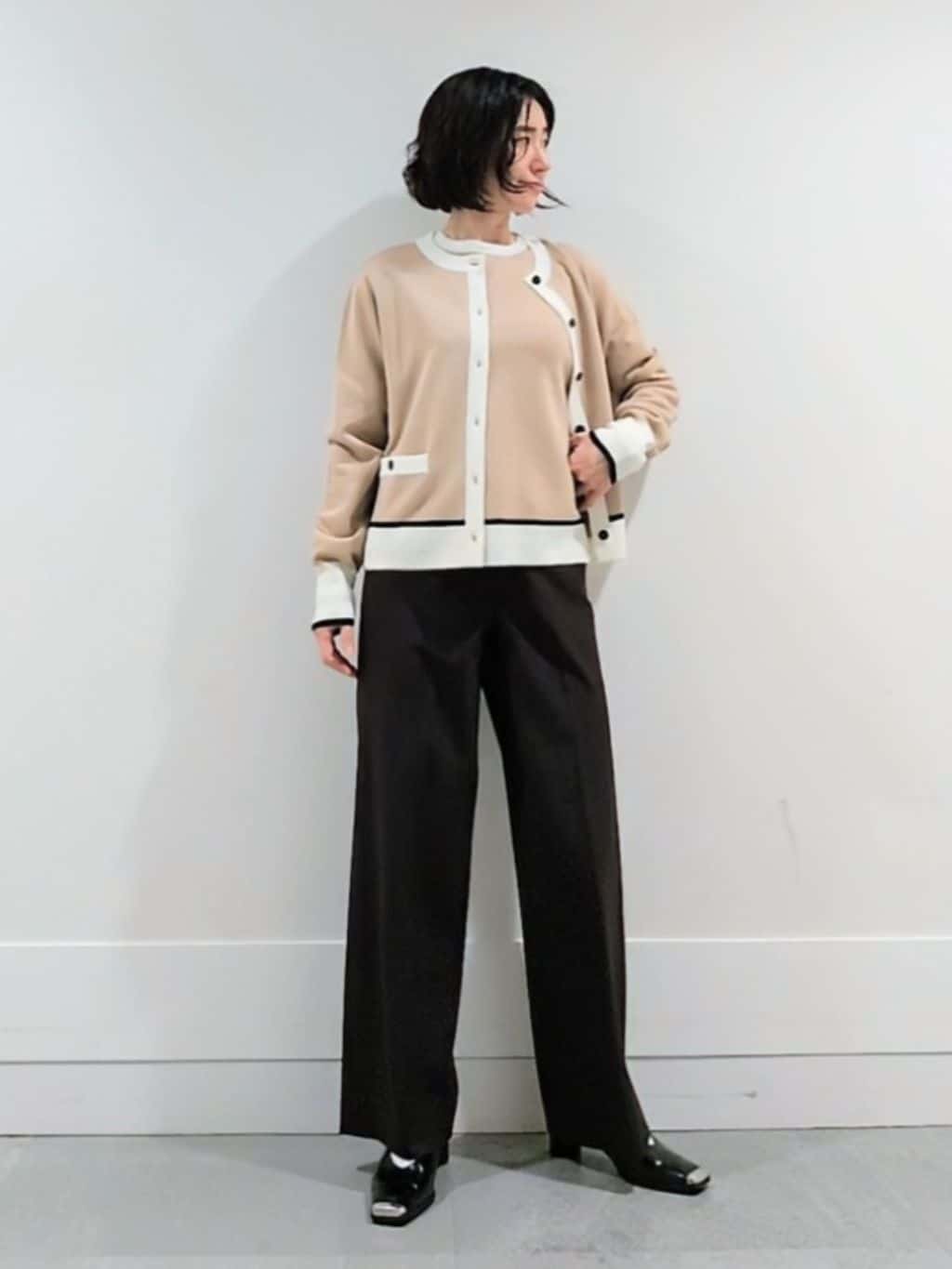 ミズタさんの「UNTITLED｜【アンサンブル可/ジャケット風】ウールミラノリブカーディガン」を使ったコーディネート
