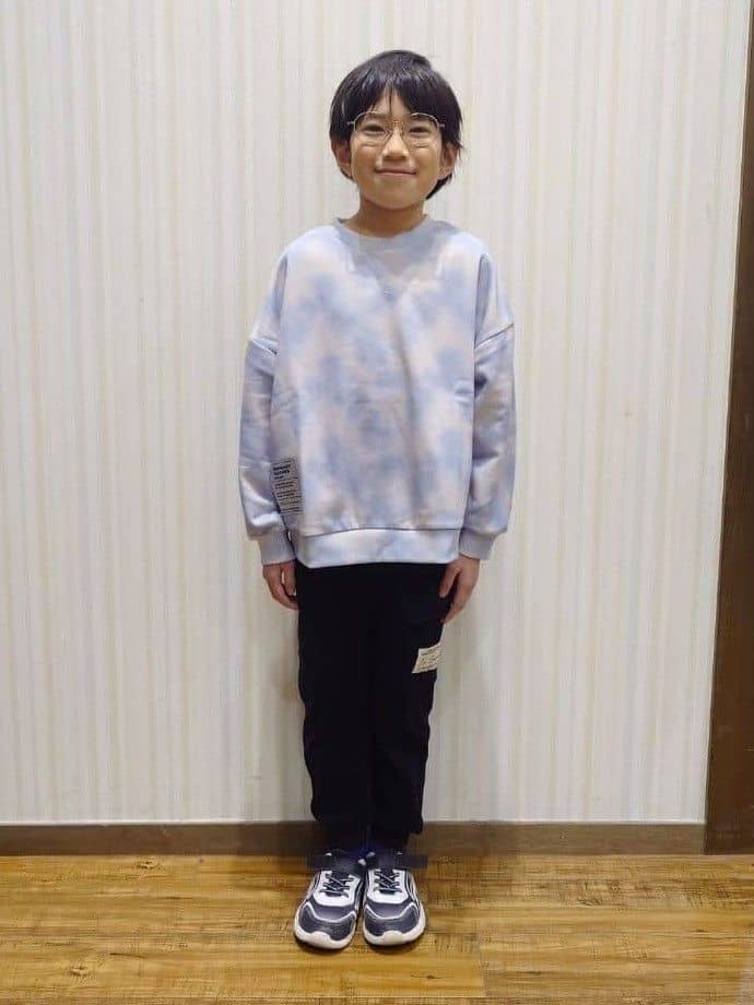 Yuiさんの「SHOO･LA･RUE｜【130-150cm】タイダイ柄プリント裏毛スウェット」を使ったコーディネート