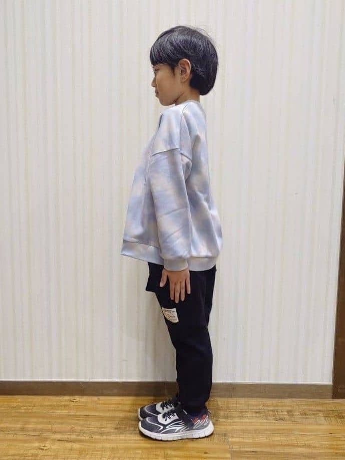 Yuiさんの「SHOO･LA･RUE｜【130-150cm】タイダイ柄プリント裏毛スウェット」を使ったコーディネート