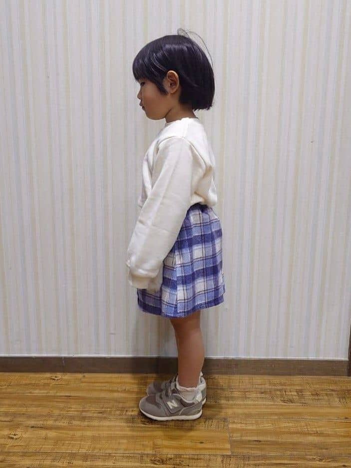 Yuiさんの「SHOO･LA･RUE｜【100-150cm/裏起毛】Aライン アソートスウェット」を使ったコーディネート