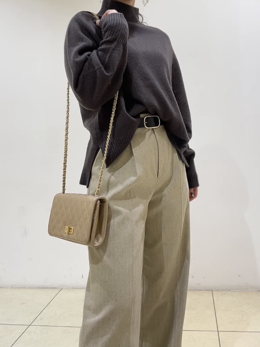 watanabeさんの「UNTITLED｜【8色展開/洗える】ウールカシミヤ ハイネックニット」を使ったコーディネート