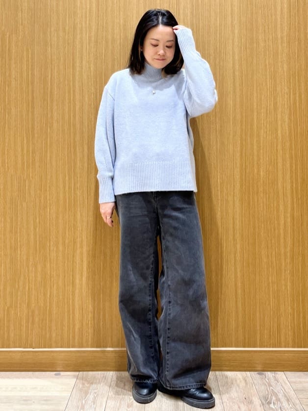 aさんの「OPAQUE.CLIP｜選べる2丈 ハイネックカラーミックスラメニット【洗濯機OK】」を使ったコーディネート