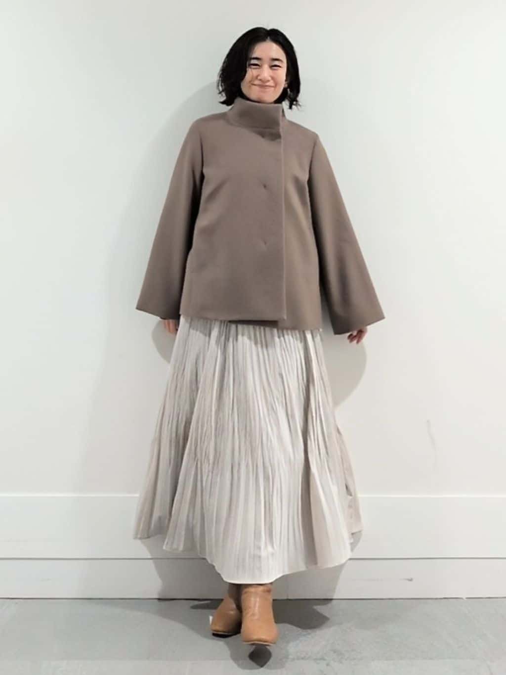 ミズタさんの「UNTITLED｜【着回しが効く／オンオフアウター】ウールショートコート」を使ったコーディネート