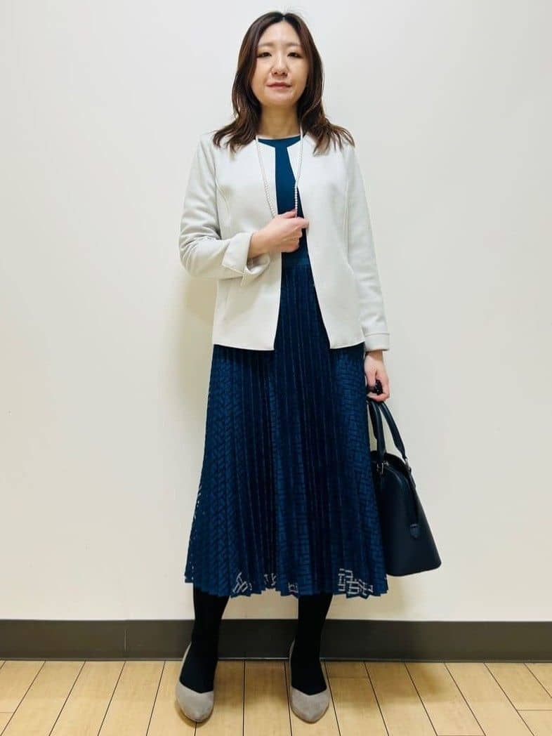 miiiさんの「Reflect｜【SS-4Lサイズ】シフォン&times;幾何柄レースプリーツワンピース」を使ったコーディネート