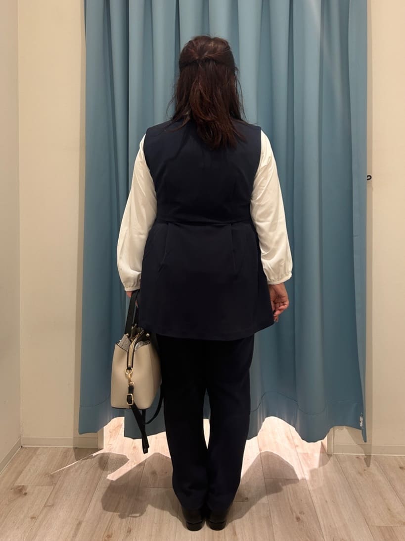 くーさんの「SHOO･LA･RUE｜【洗濯機可/S-3L】リボンボウタイが魅力　大人の華やかブラウス」を使ったコーディネート