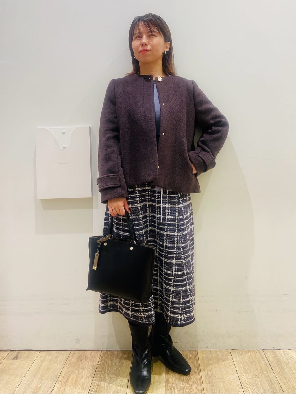 YUKOさんの「index｜チェックラメジャカードニットワンピース」を使ったコーディネート