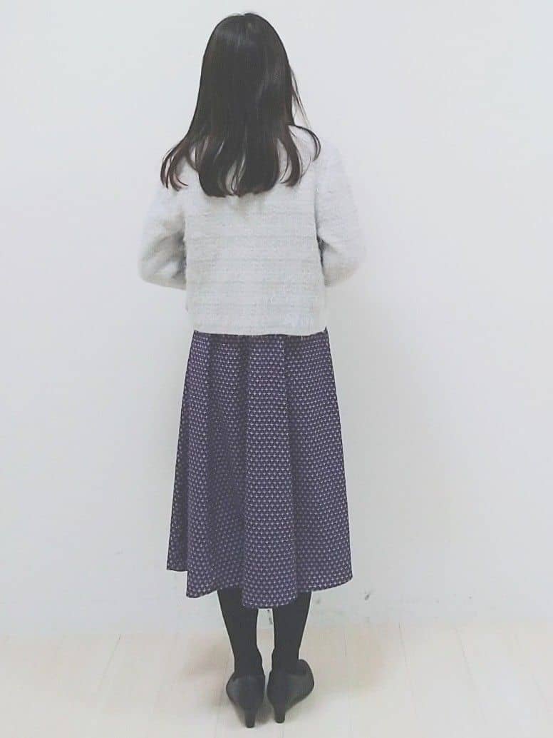 SANAさんの「Reflect｜【お食事会やお出かけに◎】ふんわりジャカード編みカーディガン」を使ったコーディネート