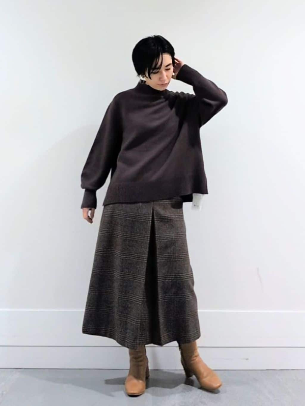 ミズタさんの「UNTITLED｜【8色展開/洗える】ウールカシミヤ ハイネックニット」を使ったコーディネート