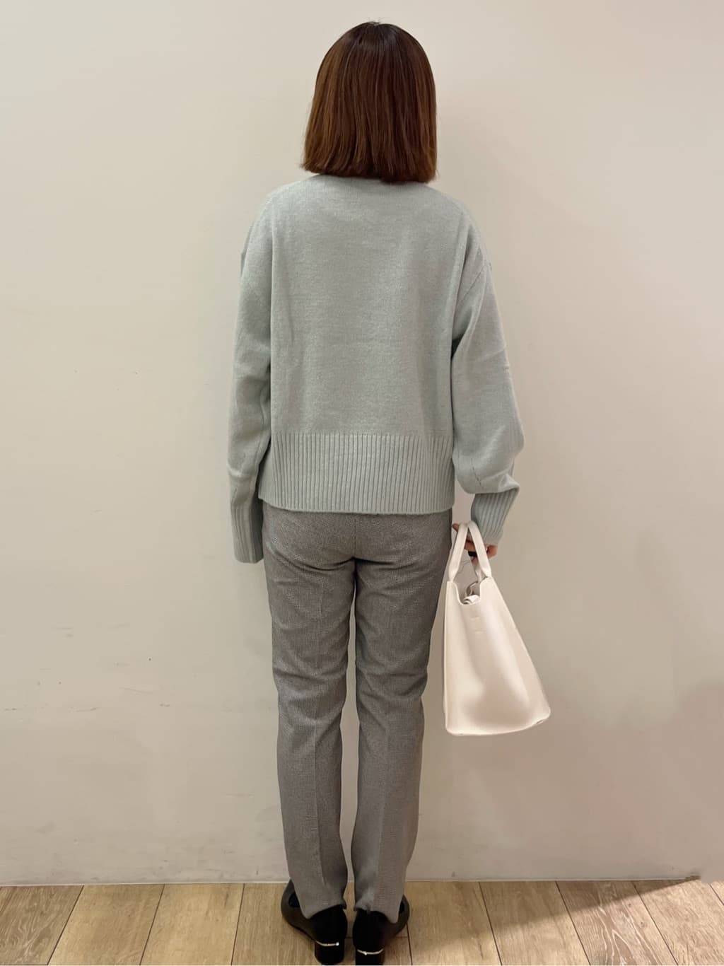 kcさんの「OPAQUE.CLIP｜ウォームストレッチテーパードパンツ【洗濯機OK／防シワ／吸湿発熱】《XS～3L》」を使ったコーディネート