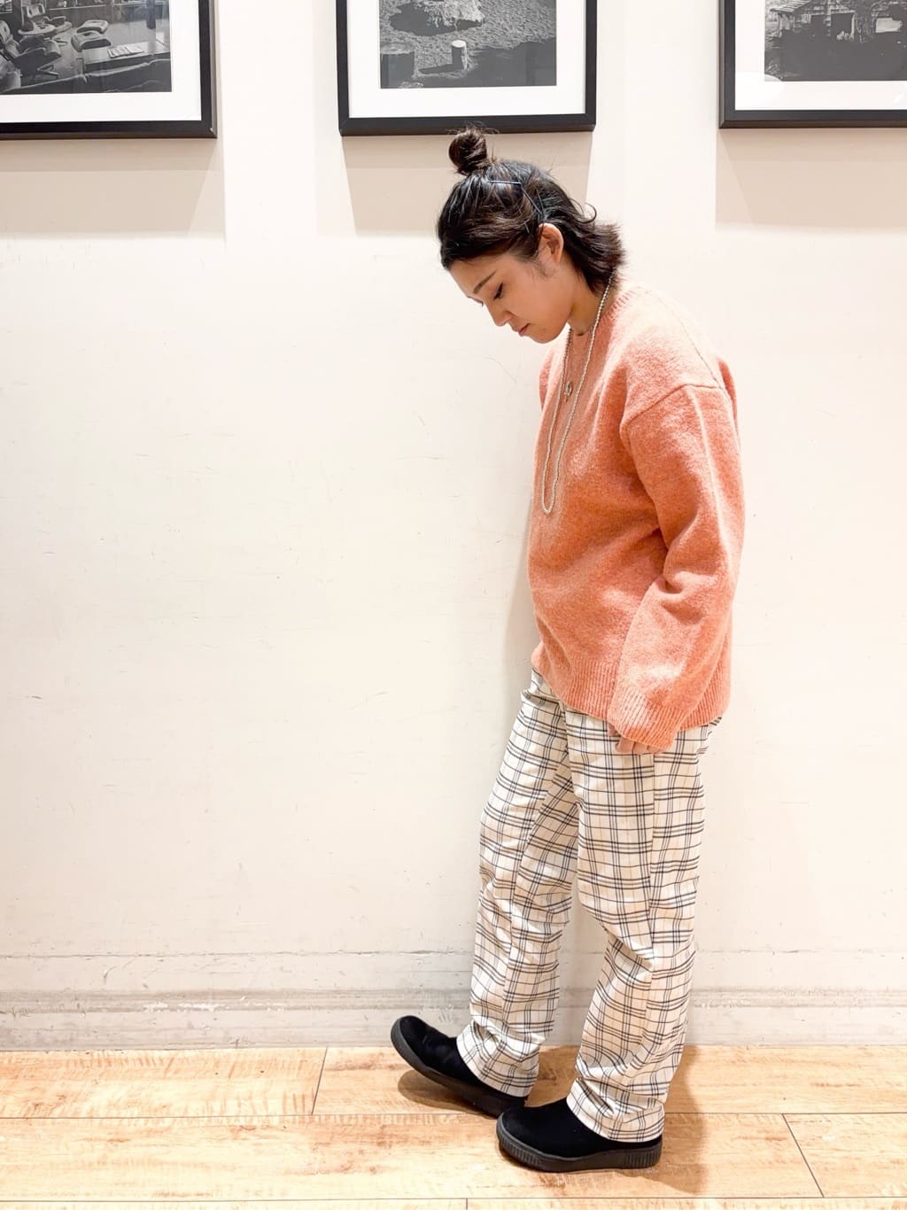 かふぇもか。さんの「SHOO･LA･RUE｜【洗濯機可/S-LL】すっきり上品に ベーシックテーパードパンツ」を使ったコーディネート