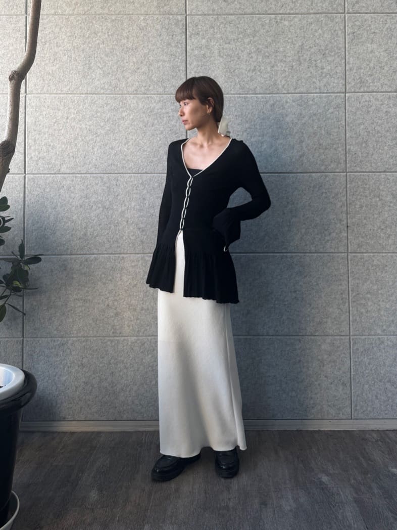 designer yukaさんの「CODE A｜【ReRe】easy－fit long skirt」を使ったコーディネート