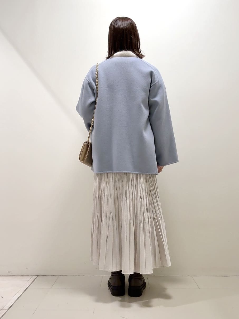 YUIさんの「UNTITLED｜【ミディ丈/軽やか】セミラグランリバー コート」を使ったコーディネート