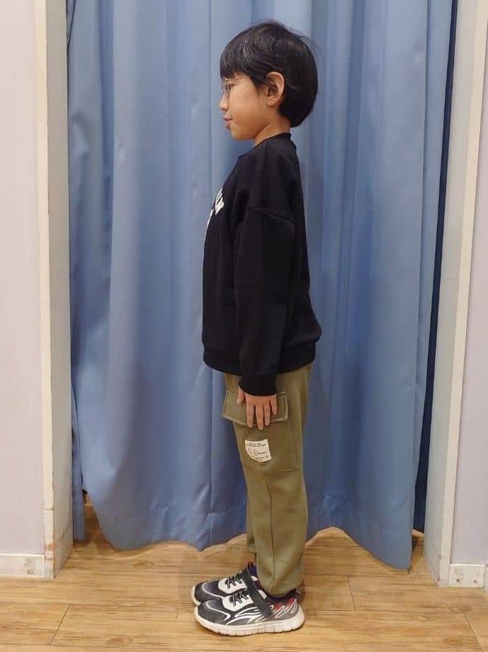 Yuiさんの「SHOO･LA･RUE｜【100-150cm】裏起毛BOYSアソートスウェット」を使ったコーディネート