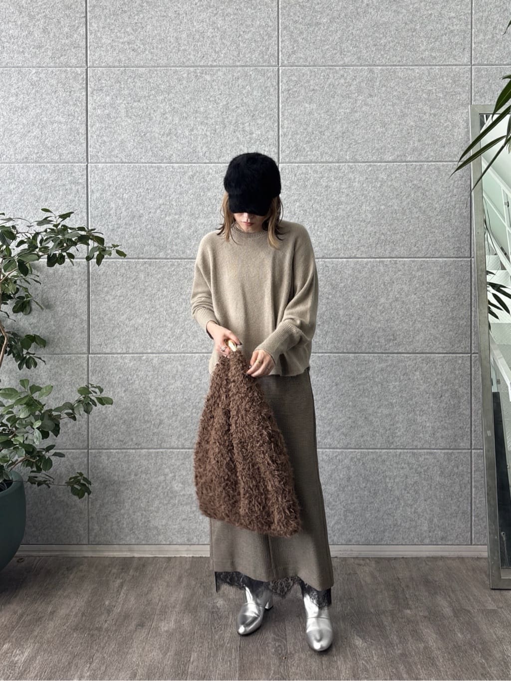 kotakiさんの「INDIVI｜ガンクラブチェックタイトスカート」を使ったコーディネート