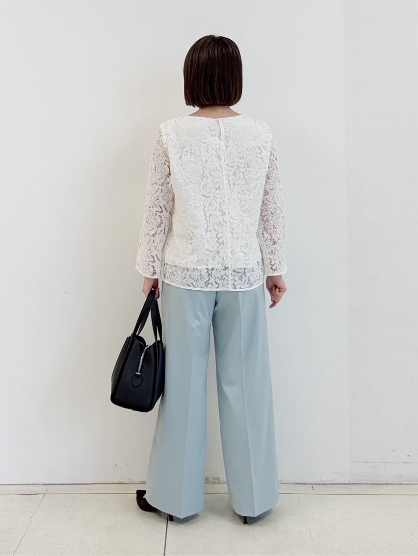 yoshiyaさんの「INDIVI｜【新作褒められパンツ】快温ワイドパンツ」を使ったコーディネート