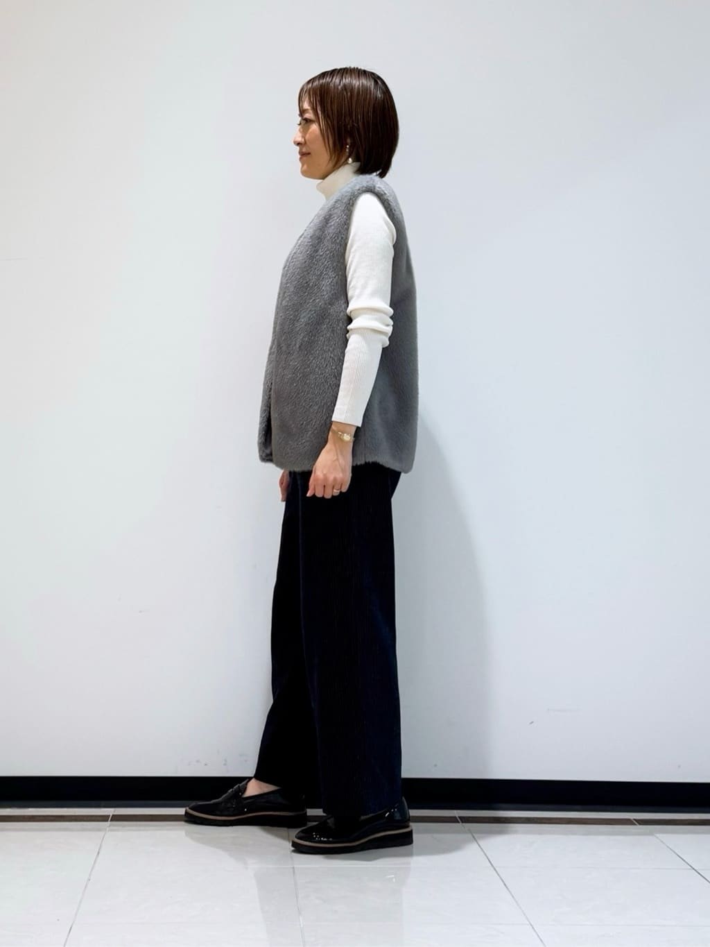mikaさんの「INDIVI｜ミンク調フェイクファージレ」を使ったコーディネート