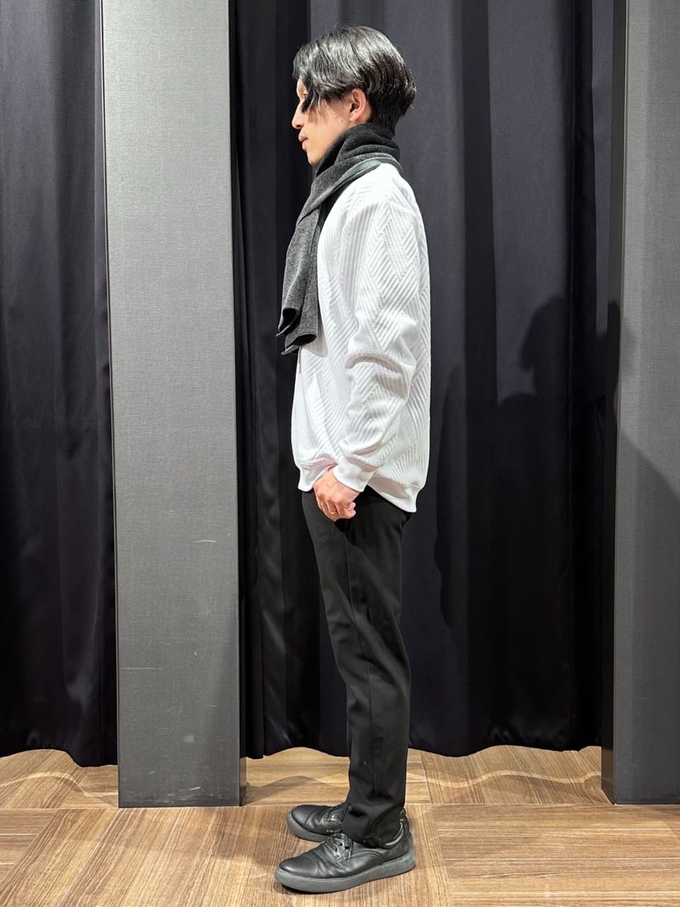 tomoyaさんの「THE SHOP TK｜【大人の上品カジュアルに】ふくれキルトスウェット　軽量/洗濯機OK」を使ったコーディネート