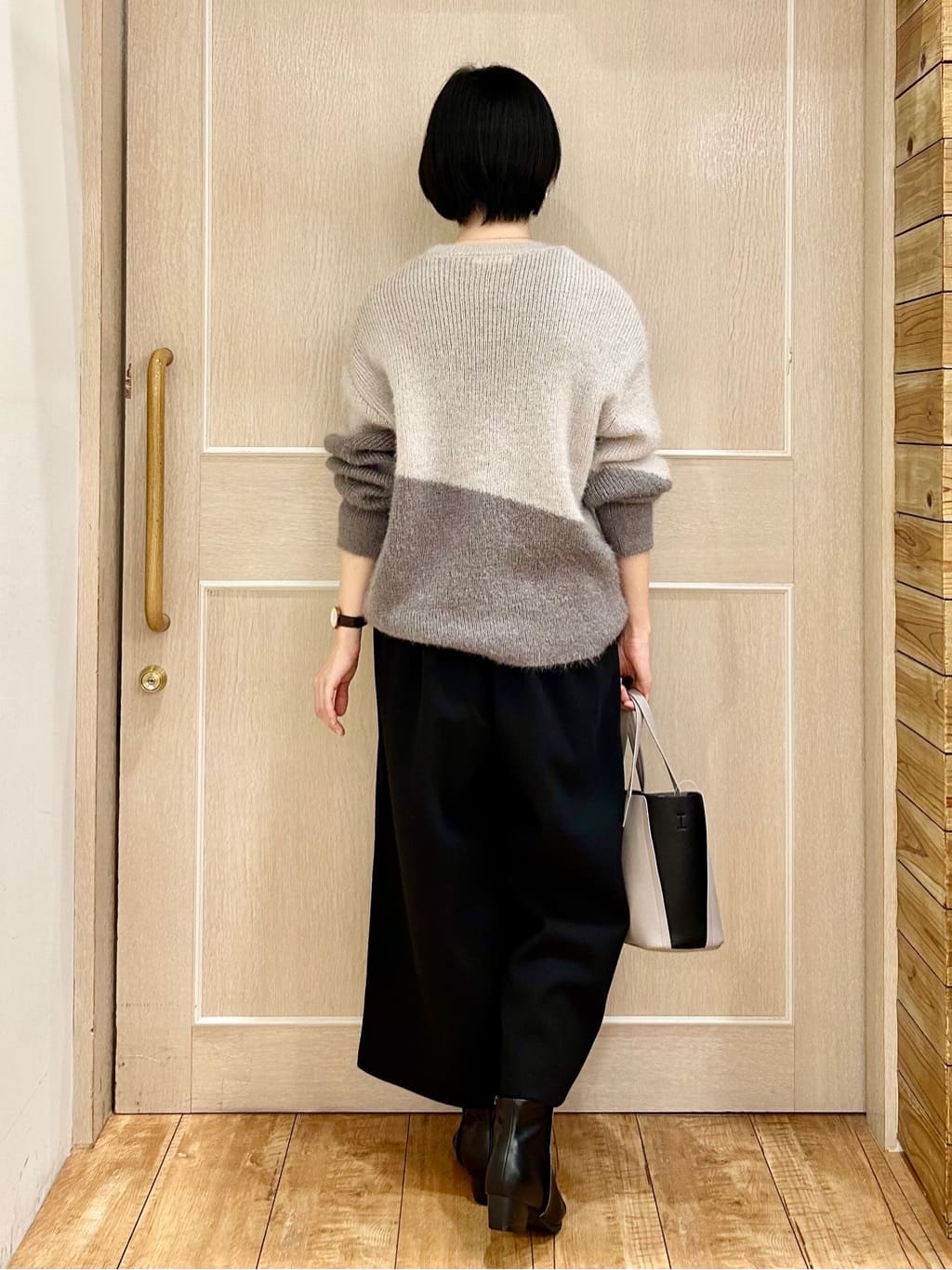 ちぐささんの「SHOO･LA･RUE｜【軽量/2WAY】コーデのアクセントになる　配色トートバッグ」を使ったコーディネート