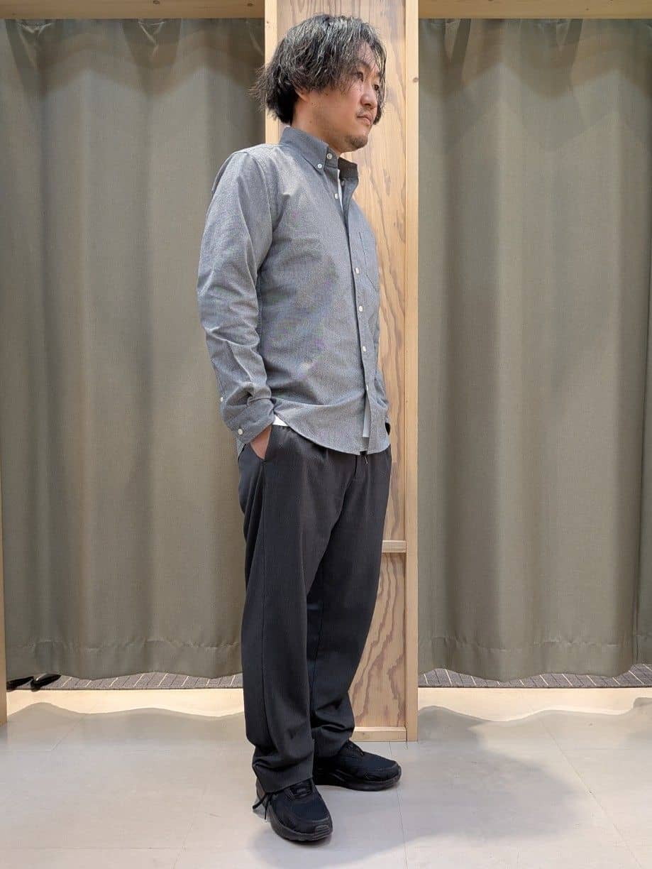 okcさんの「THE SHOP TK｜【ON/OFF兼用】シャンブレー オックスシャツ 洗濯機OK / 吸水速乾 / 汗じみ防止」を使ったコーディネート