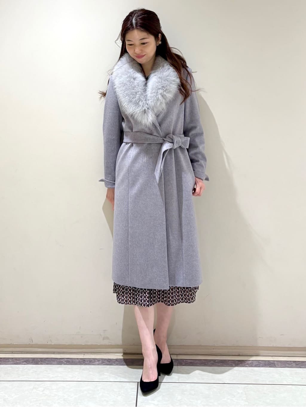 sakiさんの「COUP DE CHANCE｜【日本製／ブルーフォックスファー／カシミヤ混】ファー付ウールコート」を使ったコーディネート