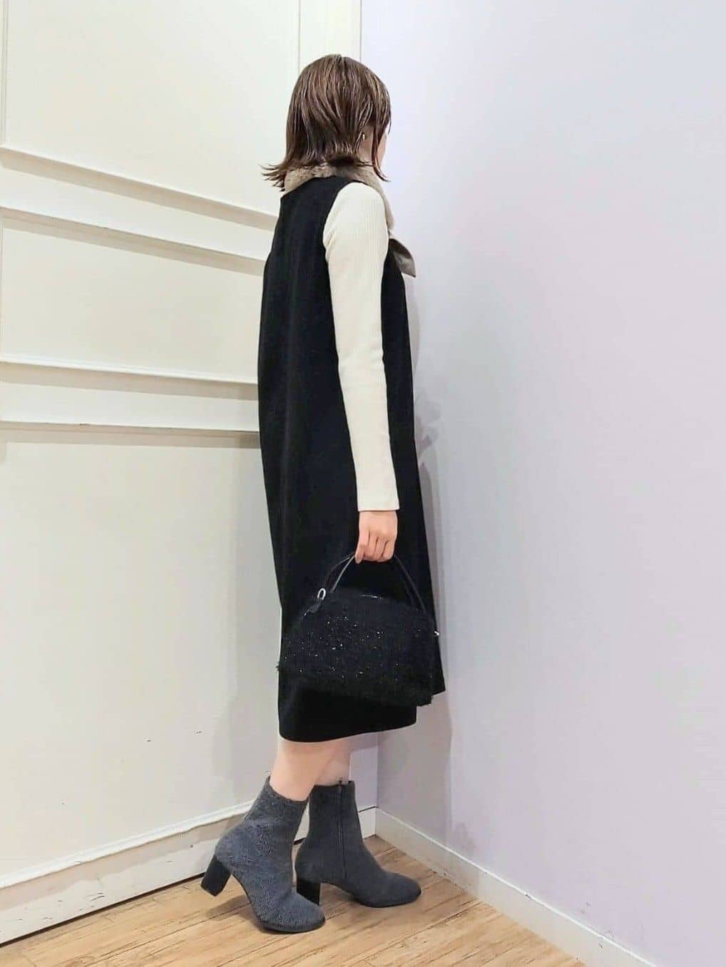 miomioさんの「SHOO･LA･RUE｜【2点セット/洗濯機可】時短でコーデが決まる ジャンドレ+リブインナー」を使ったコーディネート