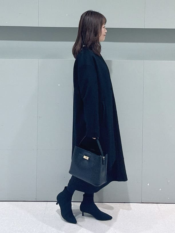 makiさんの「UNTITLED｜【日本製／通勤／フォーマル】カシミヤ混ノーカラーコート」を使ったコーディネート