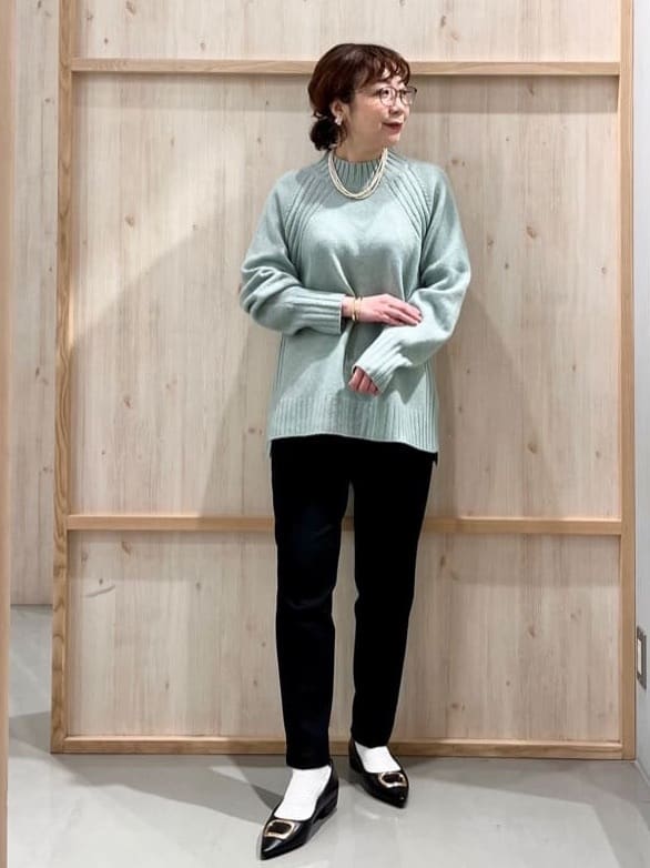 nakoさんの「THE SHOP TK｜クラシカルな装い ウールライクスタンドカラーコート」を使ったコーディネート