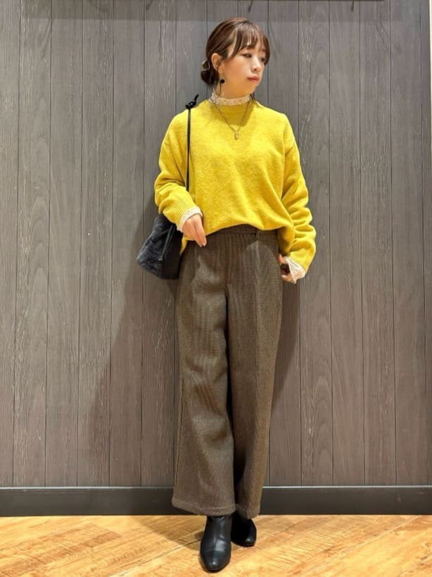 meiさんの「SHOO･LA･RUE｜【S-LL】上品なレースハイネックトップス」を使ったコーディネート