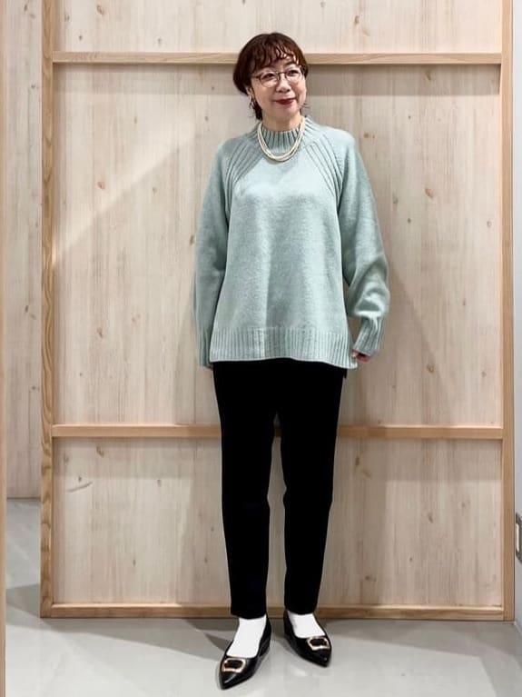 nakoさんの「THE SHOP TK｜クラシカルな装い ウールライクスタンドカラーコート」を使ったコーディネート