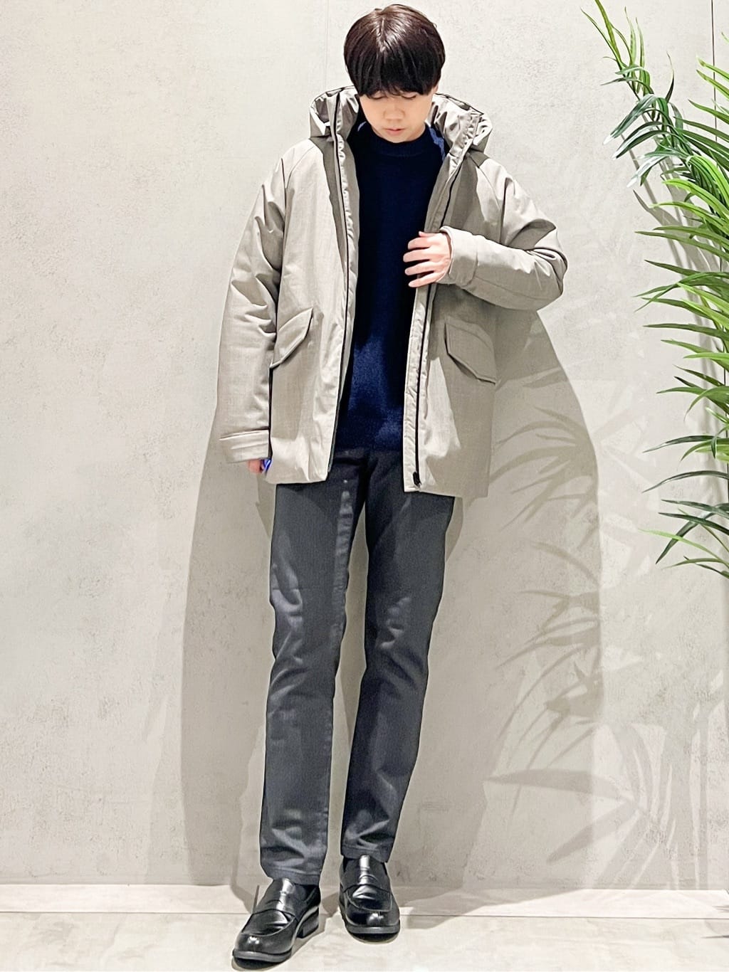 SHI-MAさんの「THE SHOP TK｜【軽くて、暖かい】SORONA／ソロナ 中綿ブルゾン 防風/軽量/洗濯機OK/フード脱着可」を使ったコーディネート